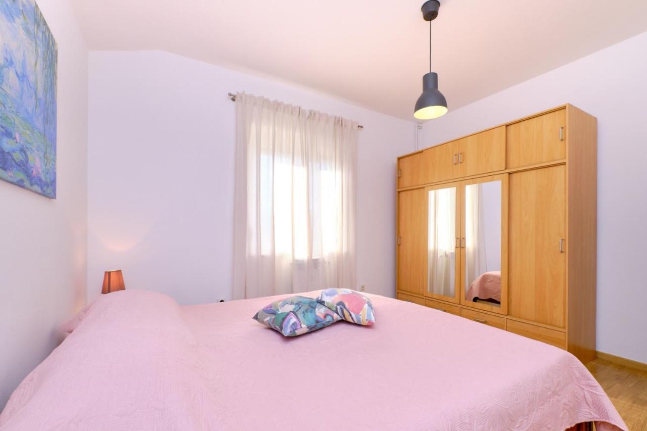 Apartments Vanda Mali Losinj Exterior photo