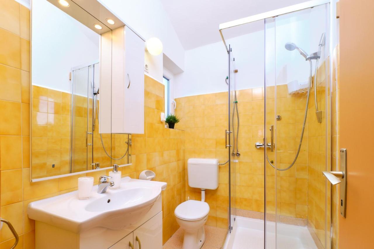 Apartments Vanda Mali Losinj Exterior photo